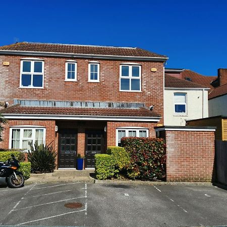 Poseidon Friends Appartement Bournemouth Buitenkant foto